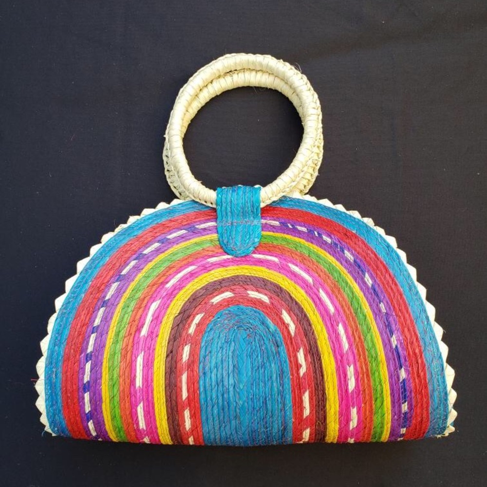 Handmade artisanal quesadilla bag. - Picture 1 of 2